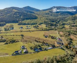 Pozemok v chalupárskej oblasti (1855 m2) Tretí Hámor