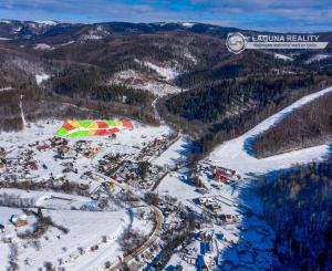 Stav. pozemky - rekreačné domy