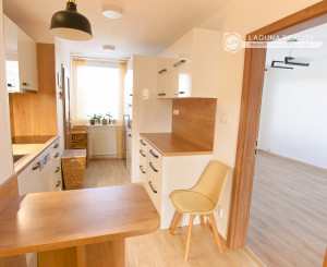 Byt 3+1 (72 m2) s loggiou, ul. Javorová sídl. Tarča SNV