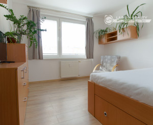 Byt 3+1 (72 m2) s loggiou, ul. Javorová sídl. Tarča SNV