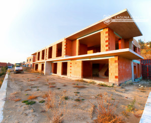 Novostavba 4+1 (179 m2) s garážou a terasou, Blaumont SNV