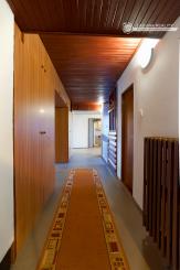 Byt 4+1 (135 m2) s loggiou blízko žel. stanice a centra Sp. Nová Ves