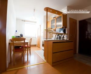 Byt 3+1 (65 m2) sídl. Mier, J. Matušku Sp. Nová Ves