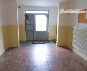 Byt 3+1 (65 m2) sídl. Mier, J. Matušku Sp. Nová Ves