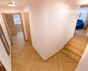 NOVOSTAVBA! Nadštandardný byt 2+1 (88 m2) centrum mesta SNV