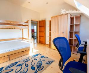 Rodinný dom s krásnou záhradou (922 m2) Markušovce pri SNV