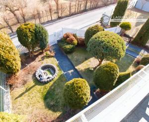 Rodinný dom s krásnou záhradou (922 m2) Markušovce pri SNV