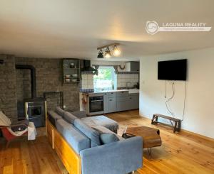 ZNÍŽENÁ CENA! Dom či chalupa na Hnilčíku na Poľane