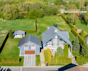 Multifunkčný dom s veľkým pozemkom (1656 m2) Veľká Lomnica