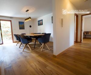 Multifunkčný dom s veľkým pozemkom (1656 m2) Veľká Lomnica