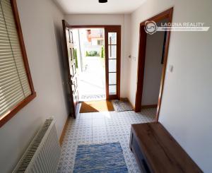 Multifunkčný dom s veľkým pozemkom (1656 m2) Veľká Lomnica