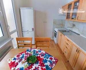 PRENÁJOM! Byt 2+1 (62 m2) s balkónom v centre, Levočská ul., Sp. N. Ves