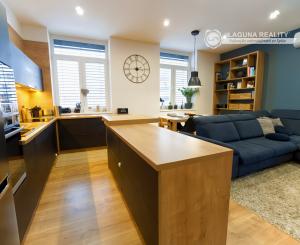 Byt 3+1 (93 m2) s loggiou Nám. Iglovia, Spišská Nová Ves