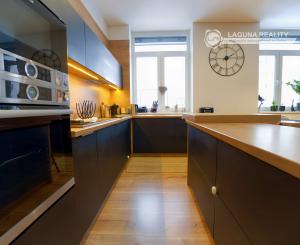 Byt 3+1 (93 m2) s loggiou Nám. Iglovia, Spišská Nová Ves