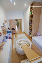 Byt 3+1 (93 m2) s loggiou Nám. Iglovia, Spišská Nová Ves