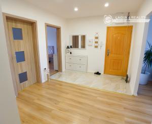 Byt 4+1 (86 m2) s loggiou sídl. Mier Spišská Nová Ves