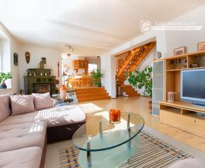 Rodinný dom s krásnou záhradou (922 m2) Markušovce pri SNV