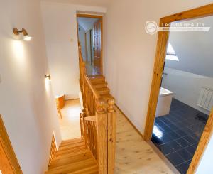 Rodinný dom s krásnou záhradou (922 m2) Markušovce pri SNV