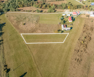 Atraktívny rekreačný pozemok (2221 m2) Tretí Hámor