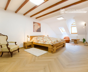 NOVOSTAVBA! Nadštandardný byt 2+1 (88 m2) centrum mesta SNV