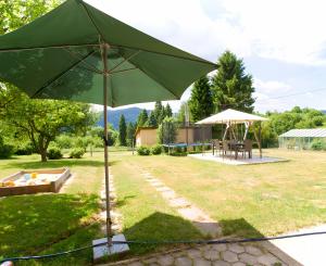 Rodinný dom - chalupa pod Bukovcom (2 869 m2), Švedlár