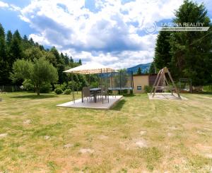 Rodinný dom - chalupa pod Bukovcom (2 869 m2), Švedlár