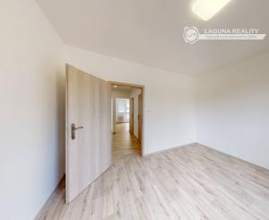 PRENÁJOM! Byt 2+1 (56 m2) loggia, sídl Západ