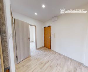 PRENÁJOM! Byt 2+1 (56 m2) loggia, sídl Západ