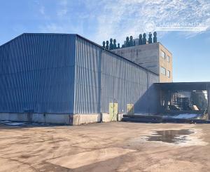 Podn. areál - adm, výroba, garáže, sklady (3,3 ha) neďaleko Košíc