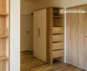 NA PRENÁJOM! Byt 2+1 s balkónom v novostavbe Iglovia SNV