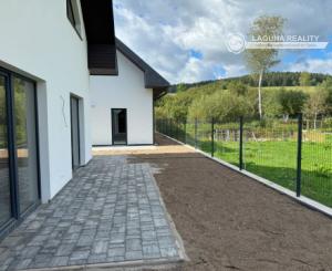 Máme dokončené ! Na predaj 3 a 4 -izbové byty v Danišovciach