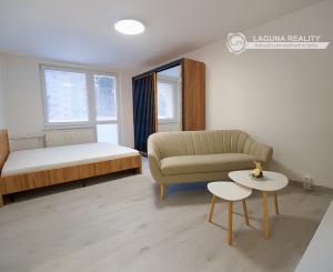 PRENÁJOM! Byt 1+1 (44 m2) s dvomi loggiami, sídl. Tarča v Sp. N. Vsi