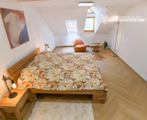 NOVOSTAVBA! Nadštandardný byt 2+1 (88 m2) centrum mesta SNV