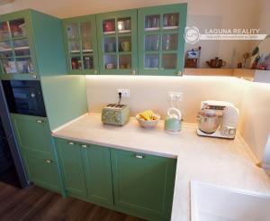 Vidiecky moderný bungalov novostavba (790 m2) Jánovce, časť Čenčice