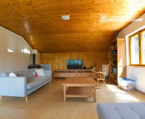 Rodinný dom - chalupa pod Bukovcom (2 869 m2), Švedlár