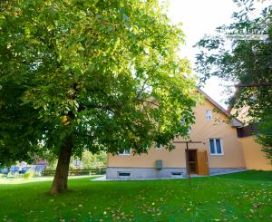 Atraktívny meštiansky dom s veľkou záhradou v Levoči