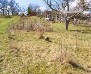 Záhrada s chatkou (363 m2) sídl. Mier Spišská Nová Ves