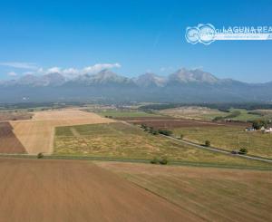 Na predaj ponúkame stavebný pozemok za ZVÝHODNENÚ CENU !