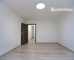 Kompletne rekonštruovaný byt 1+1 sídl. Tarča SNV