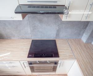 Rodinny dom - 5 izieb - 3 garáže v tichej lokalite Krompachy