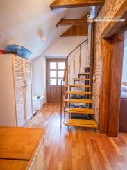 Rodinny dom - 5 izieb - 3 garáže v tichej lokalite Krompachy