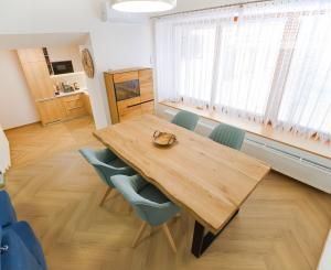 NOVOSTAVBA! Nadštandardný byt 2+1 (88 m2) centrum mesta SNV