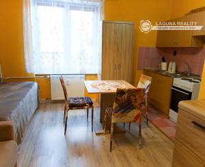 PRENÁJOM! Garzónka v centre mesta Spišská Nová Ves