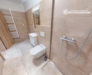 NOVOSTAVBA! Atypický 3-izbový byt (75 m2) s loggiou sídl. Tarča