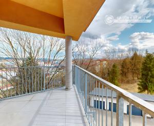 NOVOSTAVBA! Atypický 3-izbový byt (75 m2) s loggiou sídl. Tarča