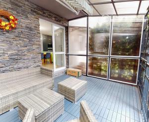 ALTERNATÍVA RD! VEĽKÝ 4-izbový (148 m2) byt s terasou, Ferčekovce SNV