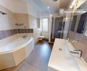 ALTERNATÍVA RD! VEĽKÝ 4-izbový (148 m2) byt s terasou, Ferčekovce SNV