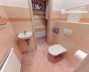 ALTERNATÍVA RD! VEĽKÝ 4-izbový (148 m2) byt s terasou, Ferčekovce SNV