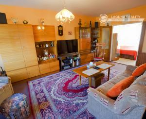 Byt 4+1 (82 m2) s loggiou, sídl. Mier Sp. Nová Ves