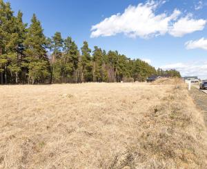 Pozemok pri lese (1441 m2), Veľká Lomnica